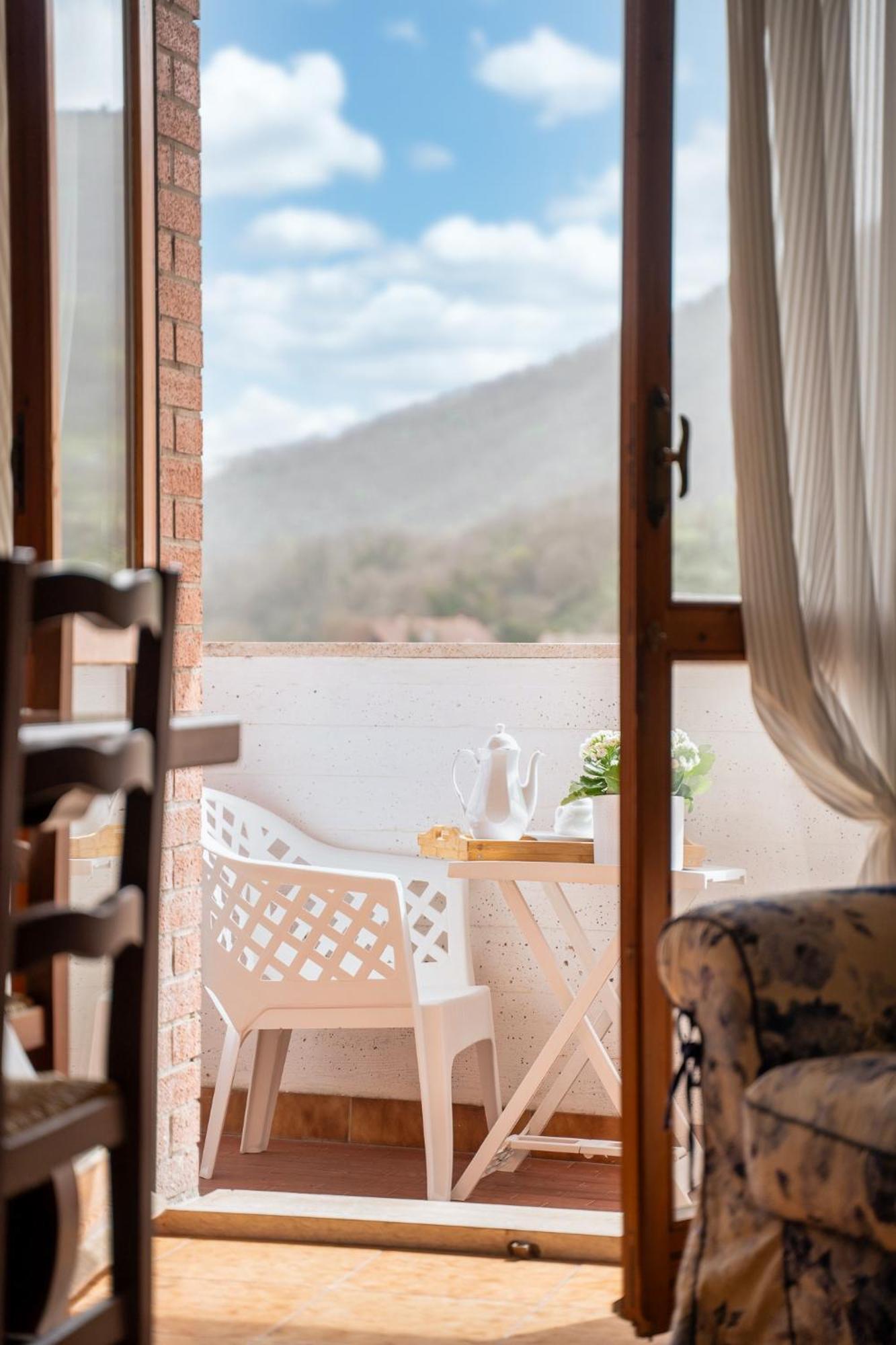 B&B Il Salvi Sassoferrato Luaran gambar